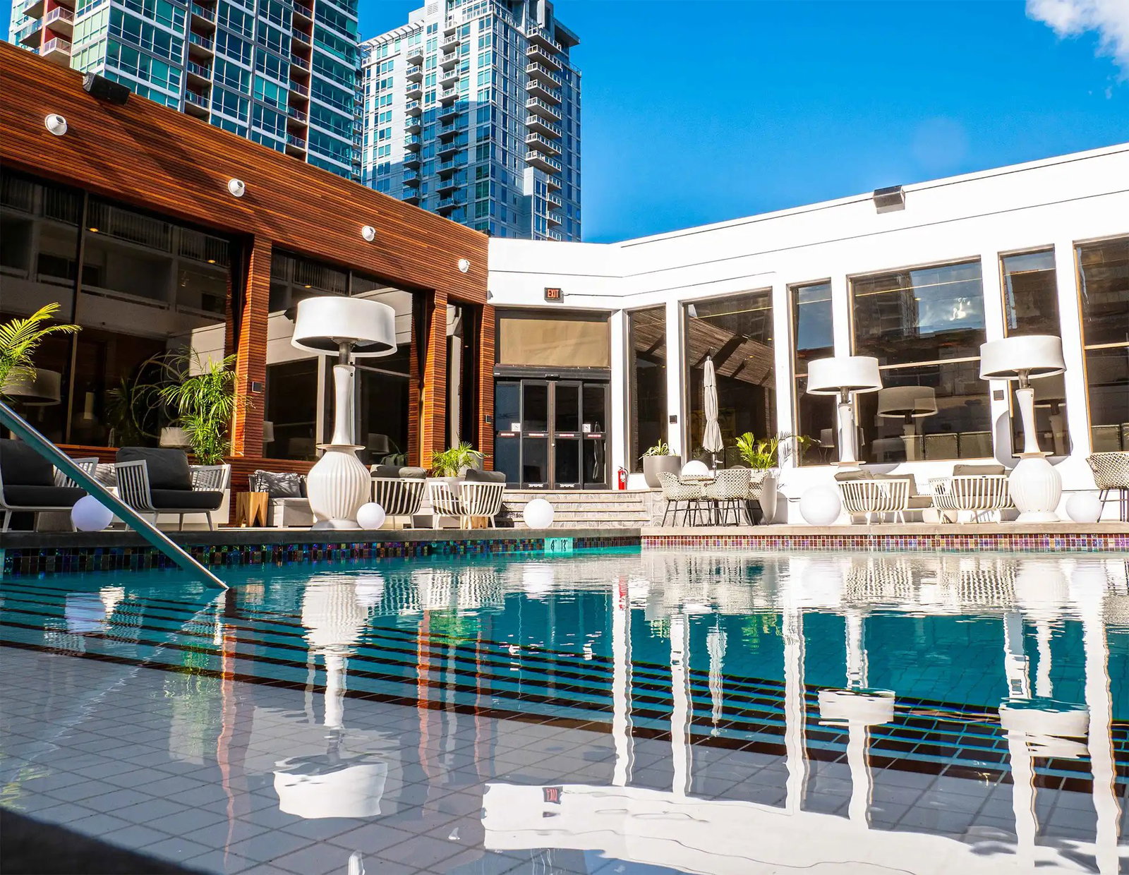 Hotel Arts, Calgary, Canada