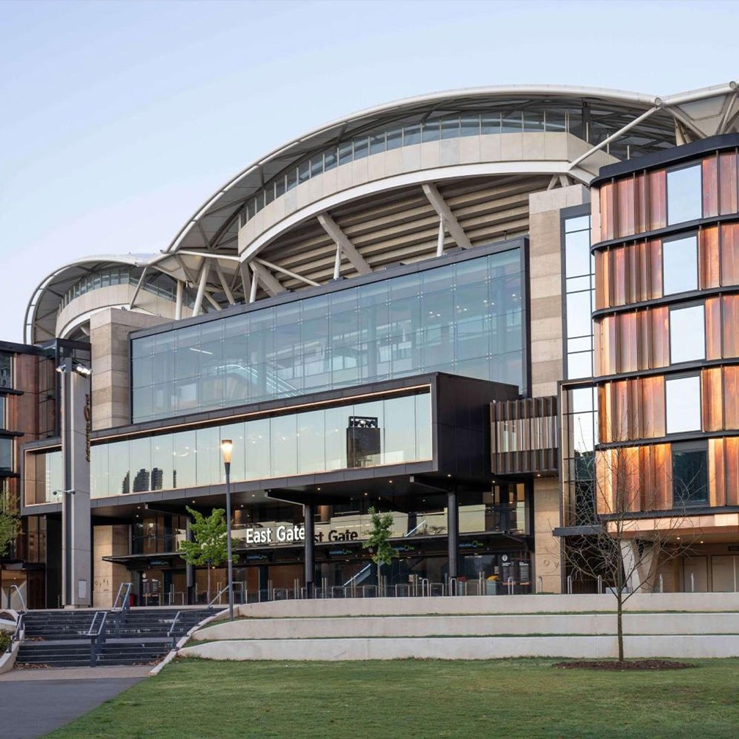 Oval Hotel at Adelaide Oval