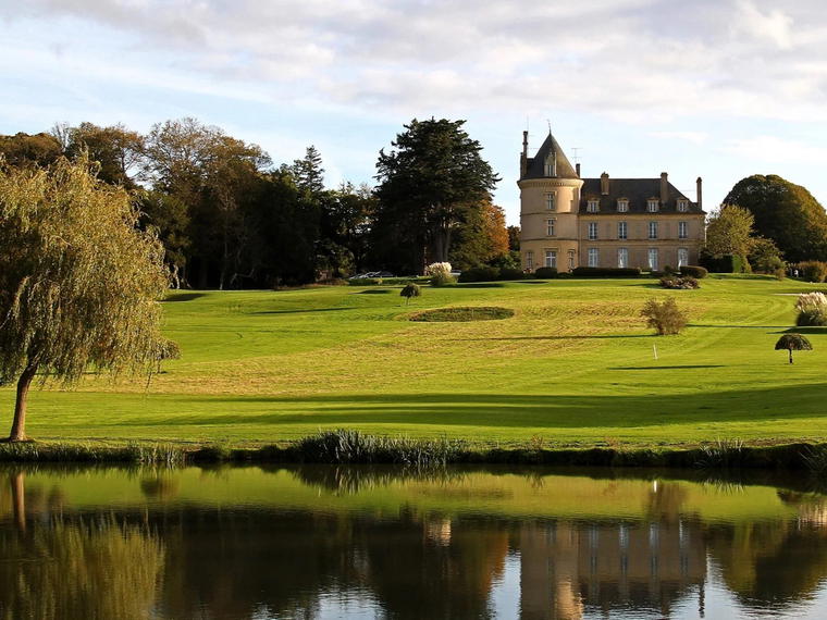Château de Boisgelin, Pléhédel, France