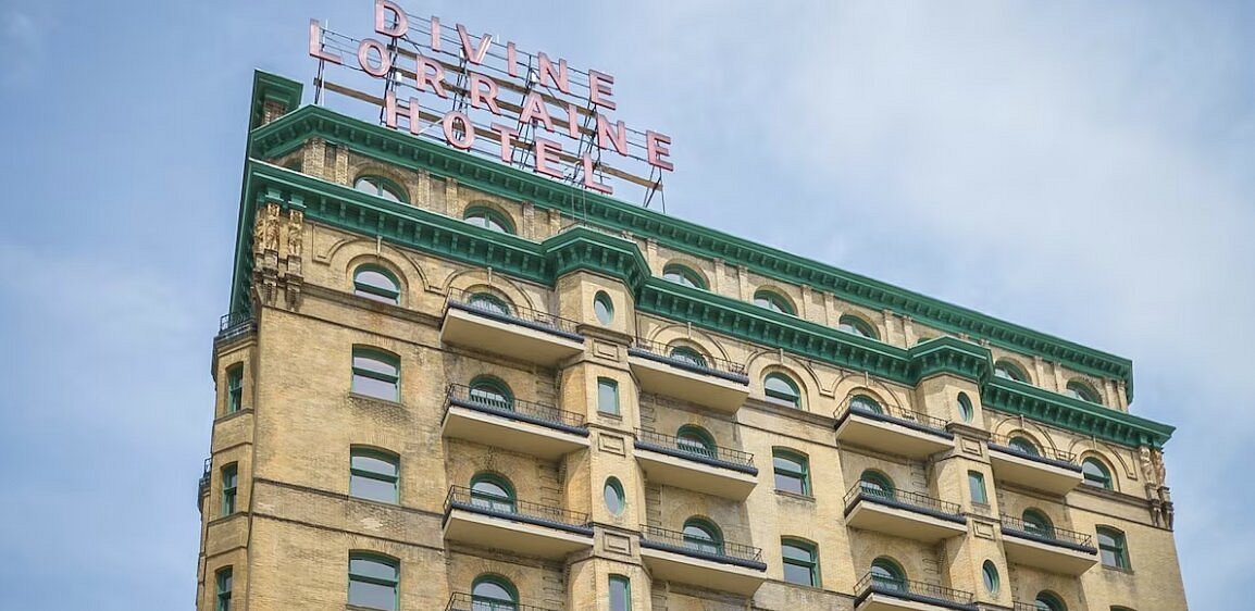 Mint House at The Divine Lorraine Hotel – Philadelphia hotel in Philadelphia, United States