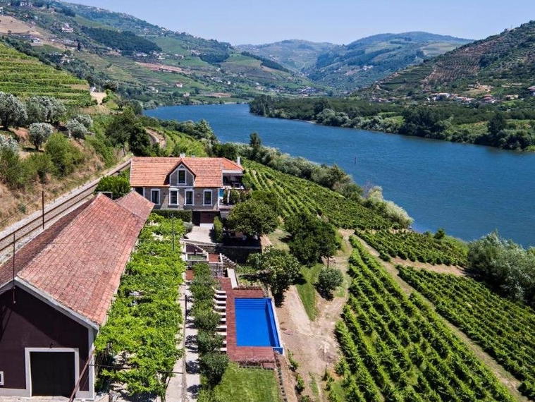 Quinta de São Bernardo Winery & Farmhouse, Mesão Frio, Portugal