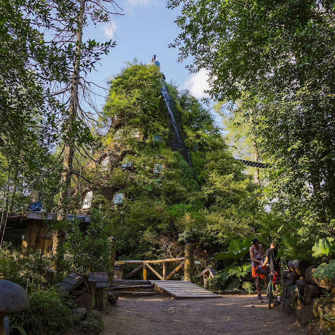 Huilo Huilo Montaña Mágica Lodge, Los Lagos, Chile