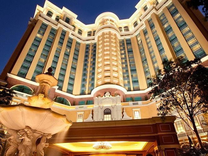 Four Seasons Hotel, Macau, Macau, Macau