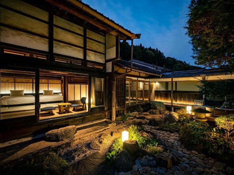 BYAKU Narai, Narai, Japan