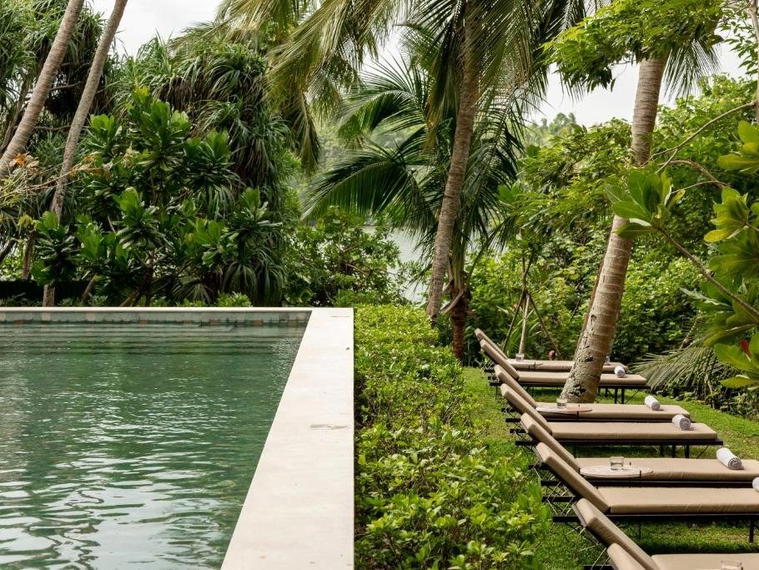 Kurulu Bay, Ahangama, Sri Lanka
