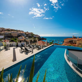 Pestana Fisherman Village