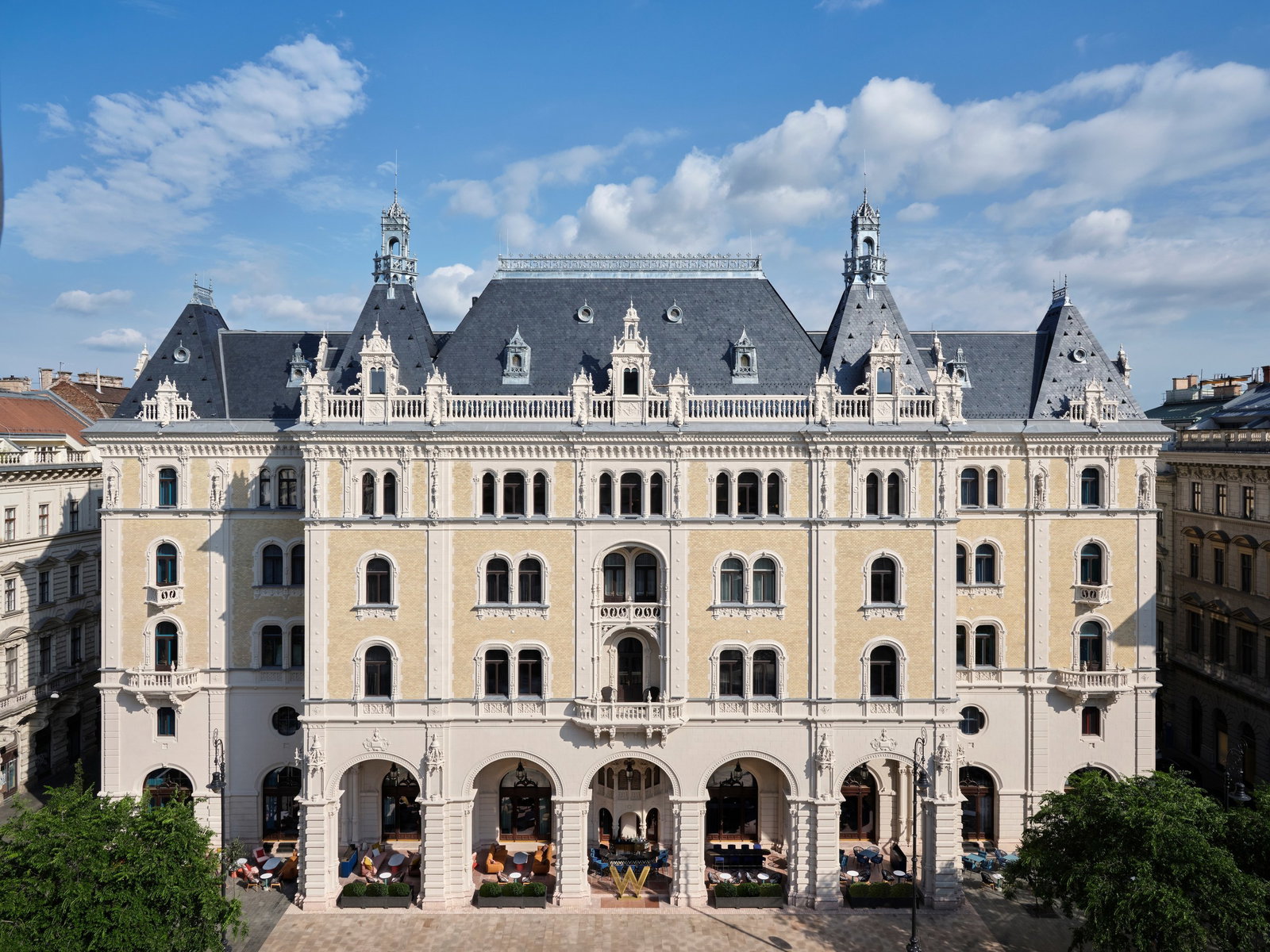 W Budapest, Budapest, Hungary