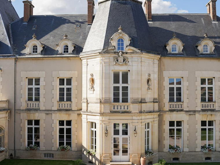 Château Sainte Sabine, Sainte-Sabine, France