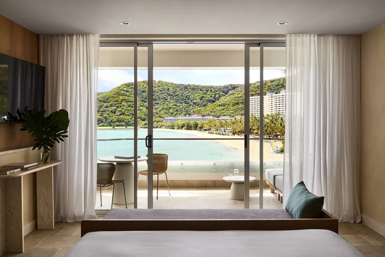 The Sundays, Hamilton Island, Australia