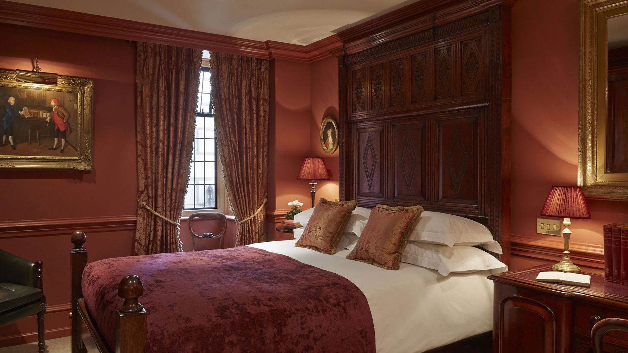 Batty Langley’s, Hotel in London