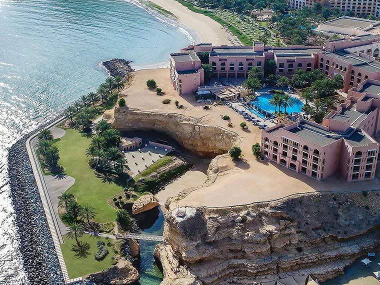 Shangri-La Barr Al Jissah, Muscat, Oman