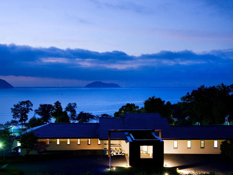 L’Hotel Du Lac, Nagahama, Japan
