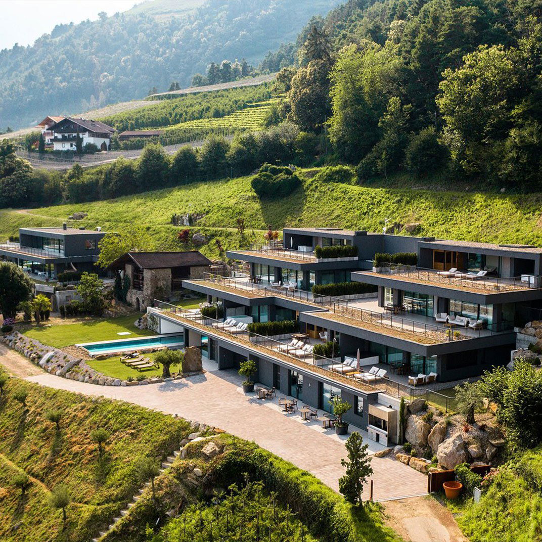 Arua Private Spa Villas, Hotel in Tirol