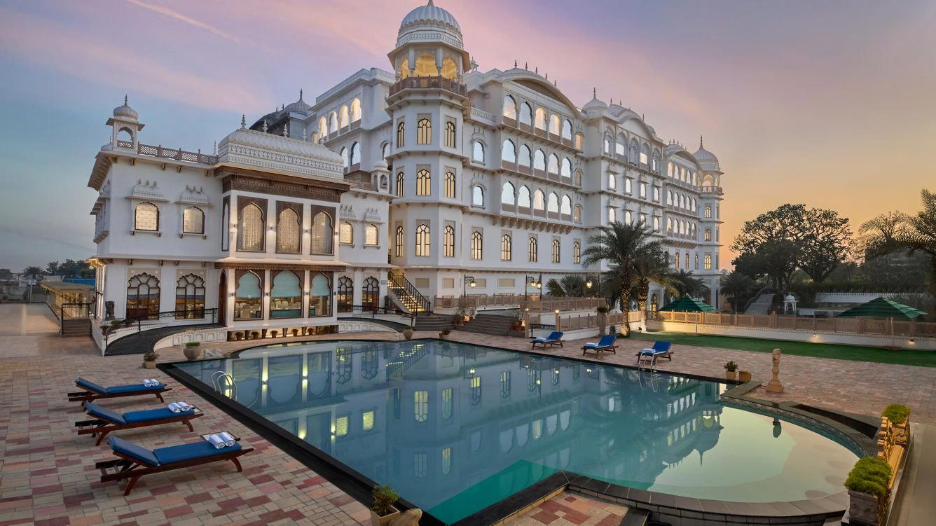 Noormahal hotel in Karnal