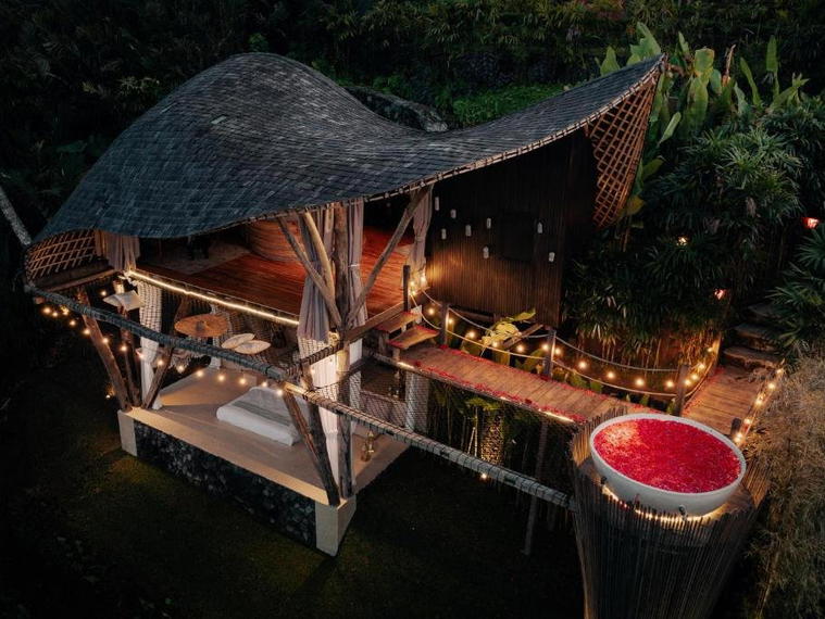 Camaya Bamboo Houses, Selat, Indonesia