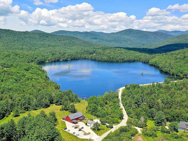 Mountain Meadows Lodge, Killington, United States