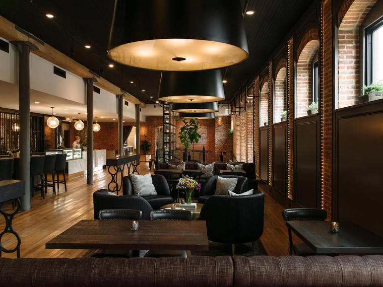 The Charmant Hotel, La Crosse, United States