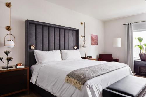 The Blake Hotel, Hotel in New Haven