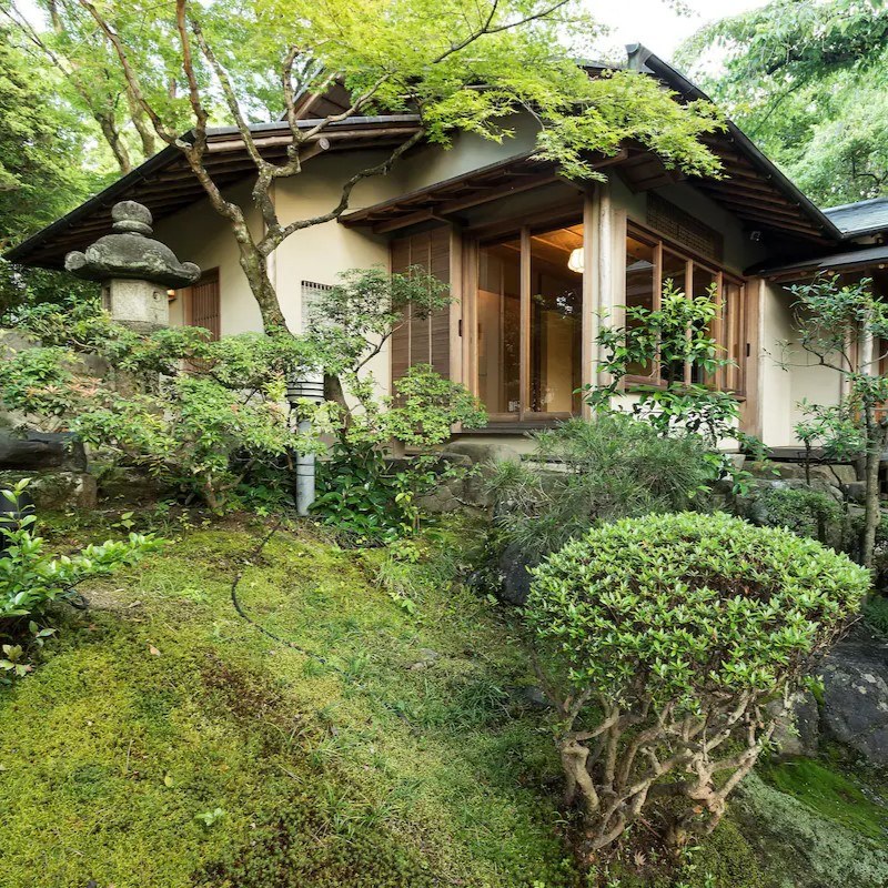 Nanzenji sando Kikusui, Kyoto, Japan