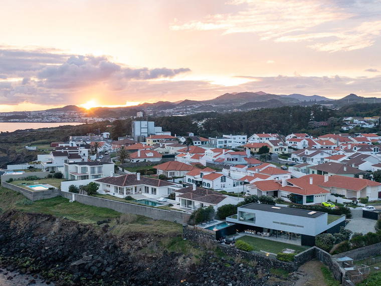 White Exclusive Suite & Villas, Ponta Delgada, Portugal
