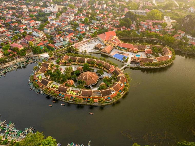 EMERALDA RESORT TAM COC, Ninh Binh, Vietnam