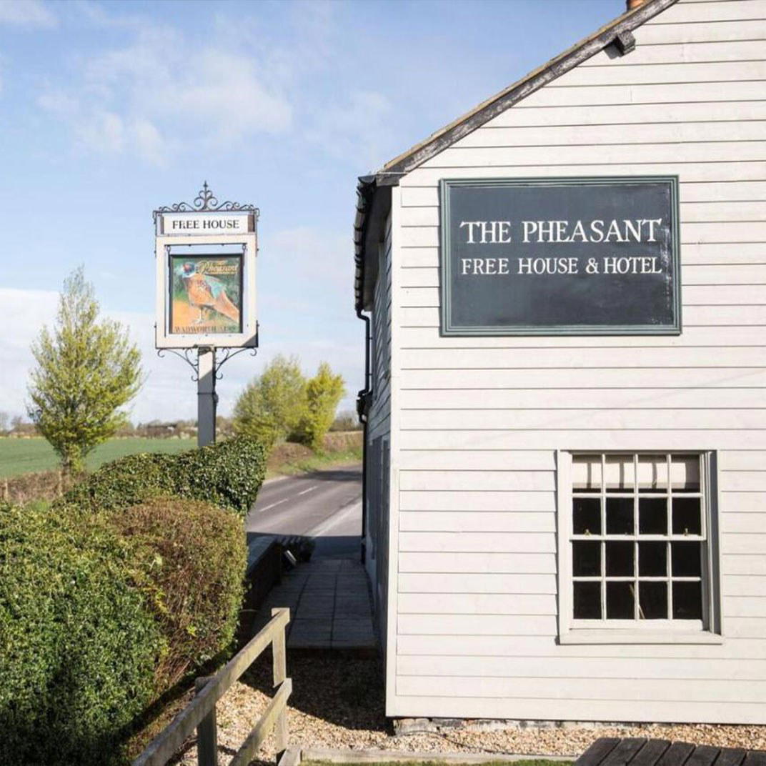 Pheasant Inn Pub & Rooms hotel in Hungerford, United Kingdom