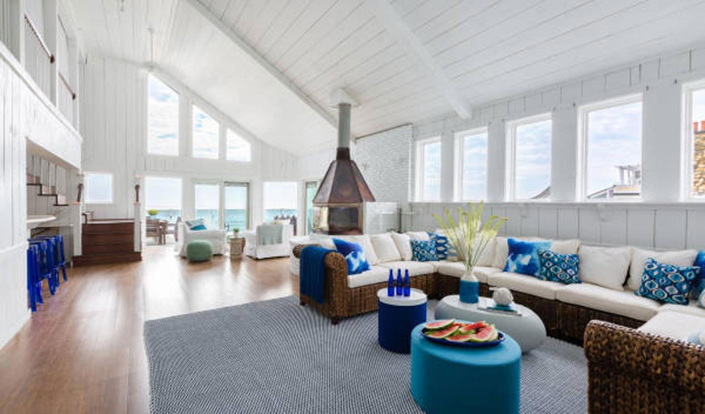Blue - Inn On The Beach hotel in Plum Island