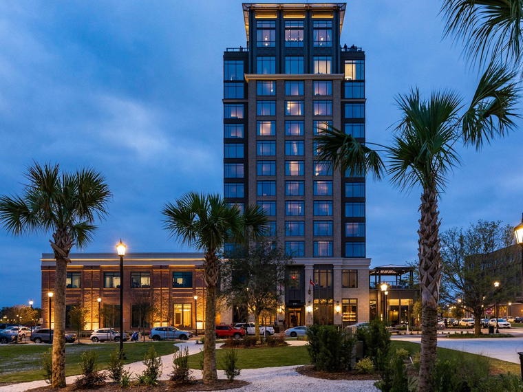 Thompson Savannah, Savannah, United States