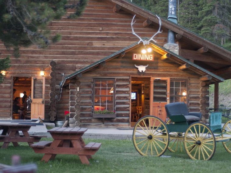 320 Guest Ranch, Gallatin Gateway, United States