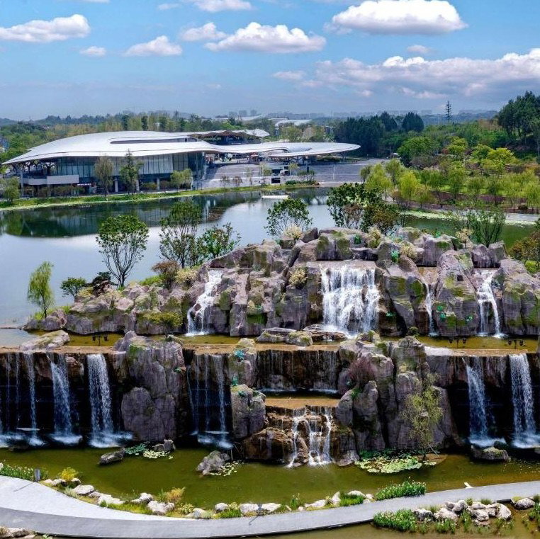 Chengdu Expo Waterfall - MGallery, Chengdu, China