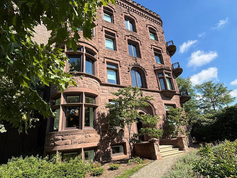 El Moore Lodge & Residences, Detroit, United States