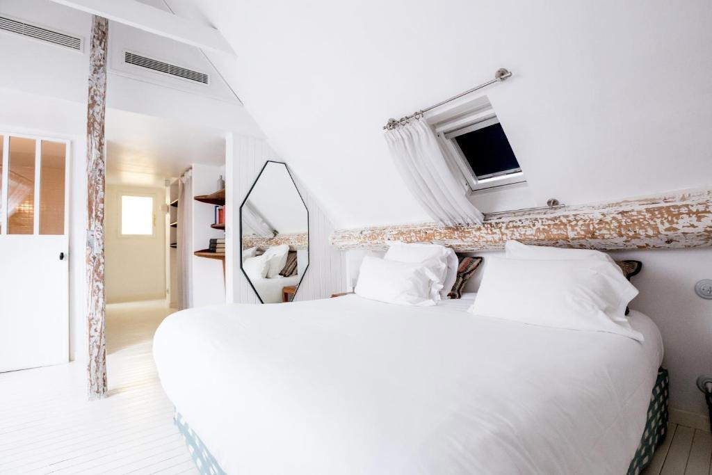 Hôtel du Temps Paris, Paris, France