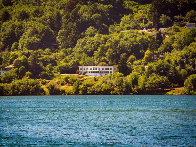 The Historic Requa Inn, Klamath, United States