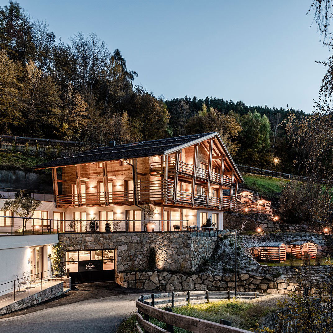 Presulis Hideaway Apartments \u0026 Restaurant, Hotel in Fie Allo Sciliar U002fvols Am Schlern