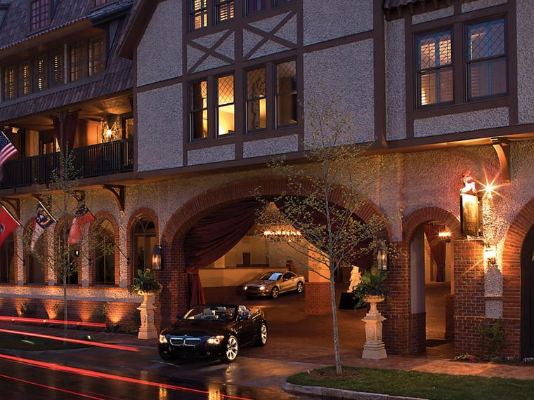 Grand Bohemian Lodge Asheville, Autograph Collection, Asheville, United States