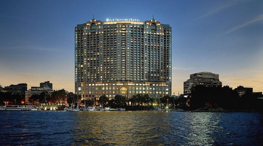 Four Seasons Hotel Cairo at Nile Plaza, Hotel in Cairo