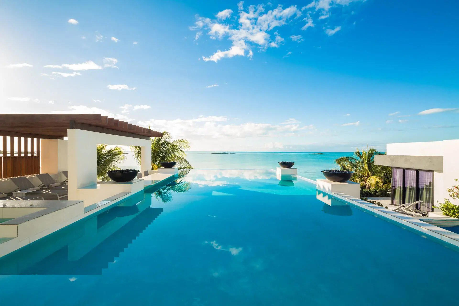 Villas of Distinction, Fort Lauderdale, United States