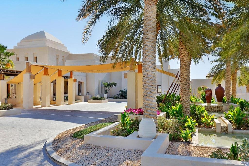 Al Wathba, a Luxury Collection Desert Resort & Spa, Abu Dhabi, Hotel in Abu Dhabi