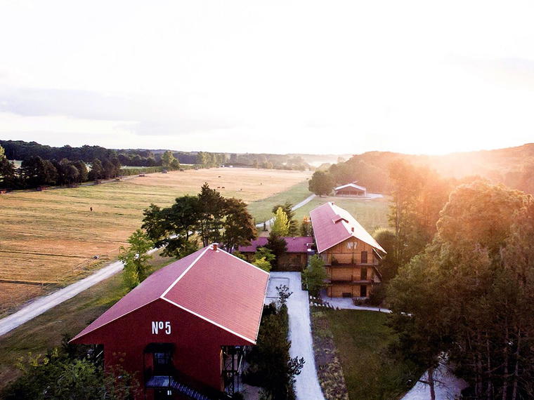 Le Barn, Bonnelles, France