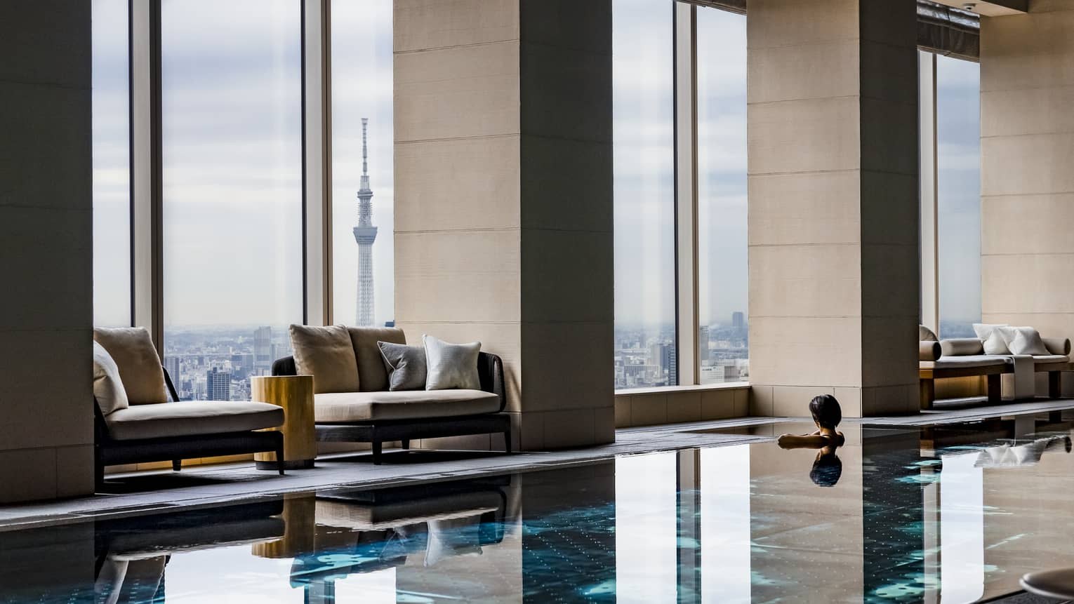 Four Seasons Hotel Tokyo at Otemachi, Tokyo, Japan