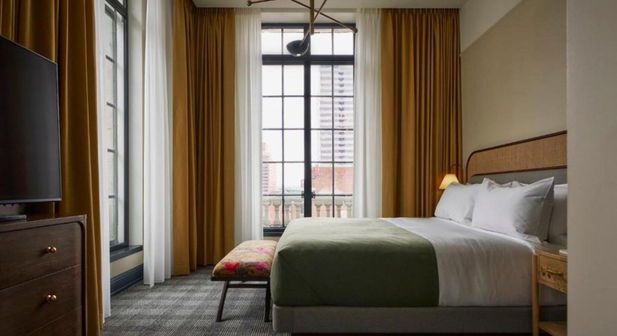 Fidelity Hotel