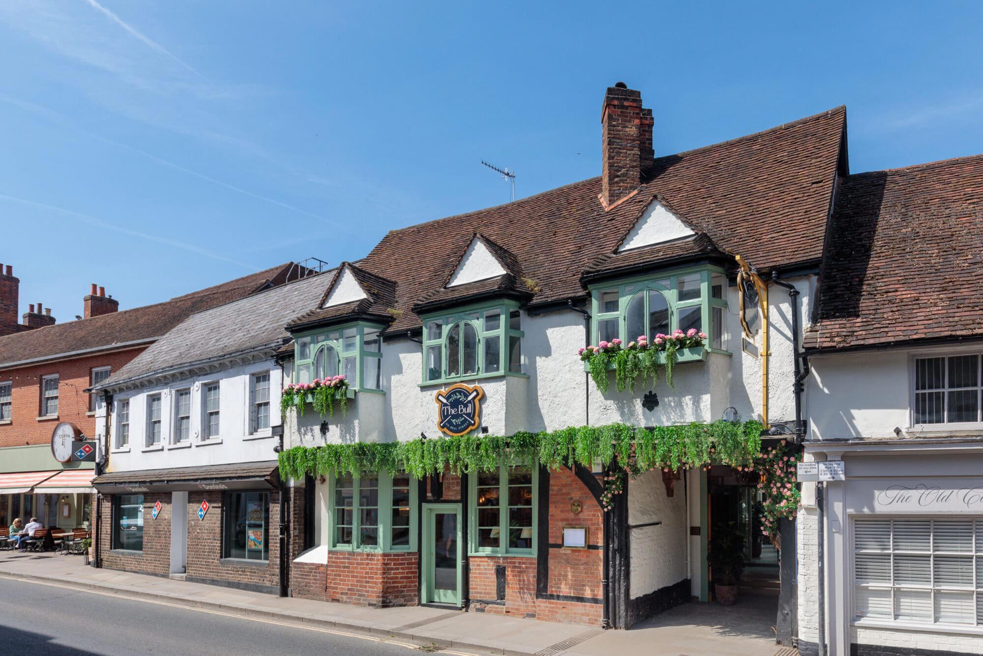 The Bull on Bell Street hotel in Henley-on-Thames