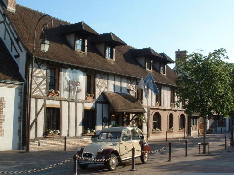 Auberge du Cheval Blanc, Selles Saint Denis, France