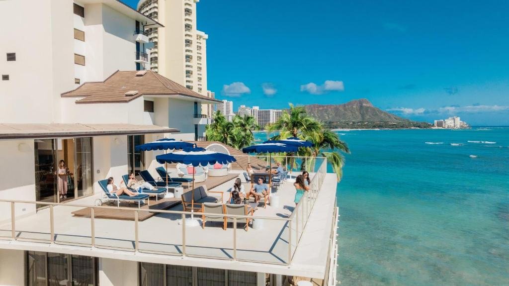 OUTRIGGER Reef Waikiki Beach Resort hotel in Urban Honolulu, United States