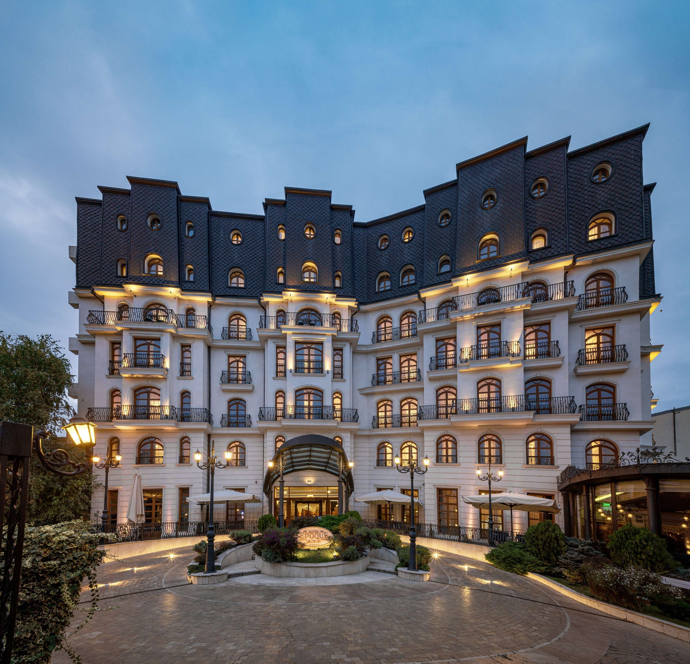 Epoque Hotel