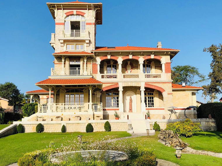 Villa La Tosca, Lanton, France