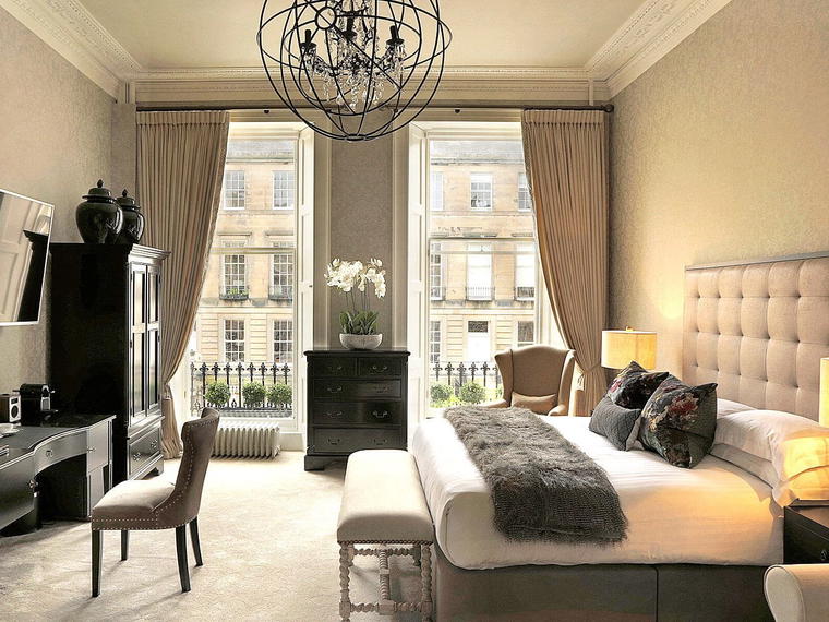 Nira Caledonia, Edinburgh, United Kingdom