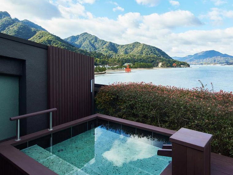 Itsukushima Iroha, Hatsukaichi, Japan