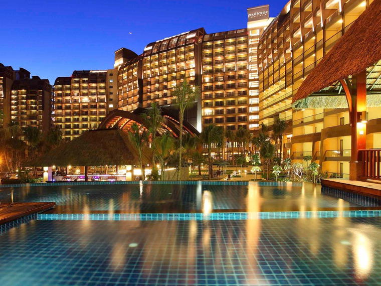 Hotel Pullman Oceanview Sanya Bay Resort & Spa, Sanya, China