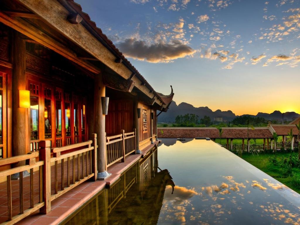 EMERALDA RESORT NINH BINH